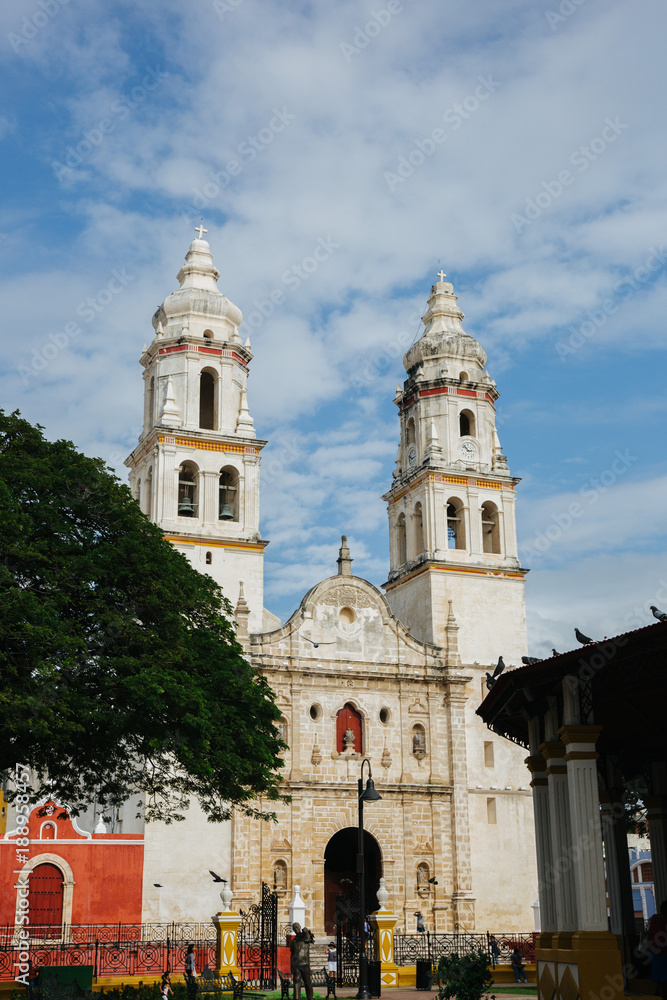 Fototapeta premium Cathedral in Campeche Mexico
