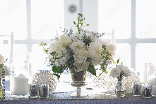Fototapeta Naklejka Na Ścianę i Meble -  white rose centerpiece elegant lily of the valley