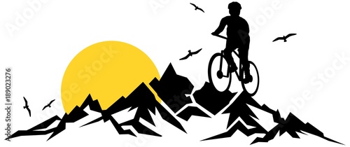 Silhouette Mountainbiker Berge