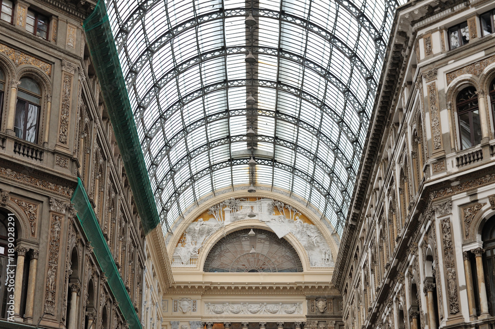 Napoli, Galleria Umberto I 