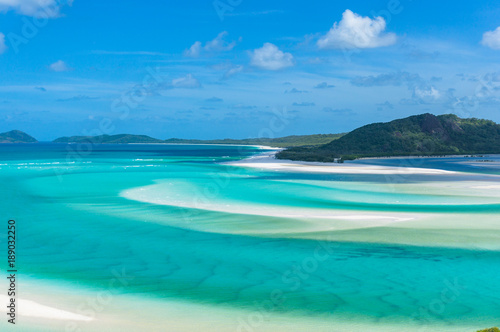Fotografie Aerial view of tropical island lagoon beach