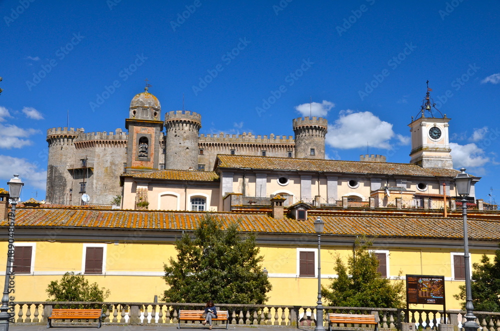 Fototapeta premium Medieval Castle dominating the town of Bracciano in central Italy