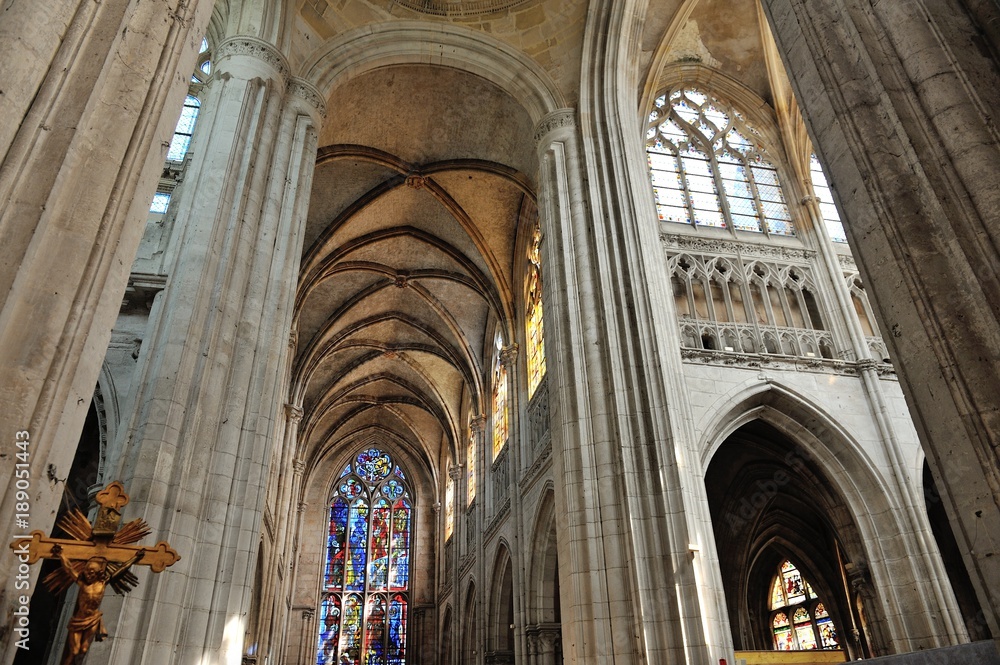 La cattedrale di Notre Dame a Les Andelys, Normandia, Francia