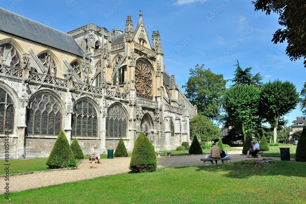 La cattedrale di Notre Dame a Les Andelys, Normandia, Francia