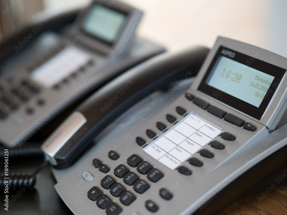 Moderne Business Telefone - Telefonanlage - Telefonie Stock-Foto | Adobe  Stock