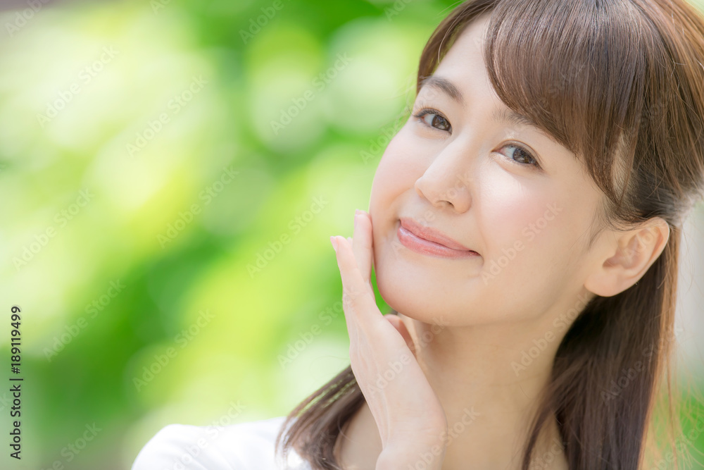 スキンケア・女性・新緑