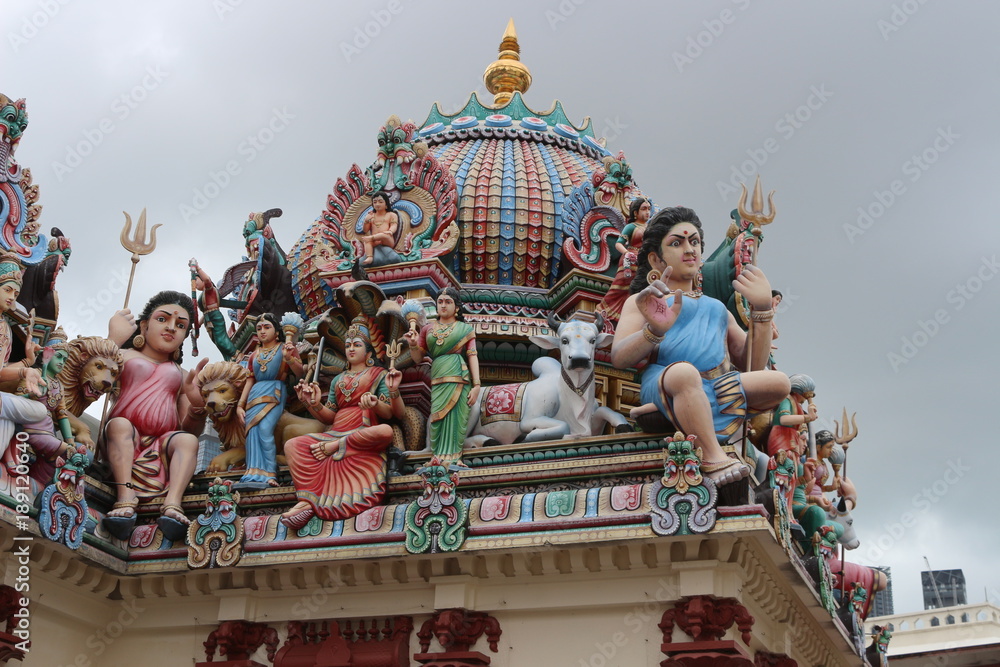 Naklejka premium singapore temple