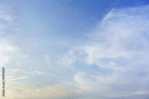 Fototapeta Naklejka Na Ścianę i Meble -  Beautiful white clouds and blue sky background