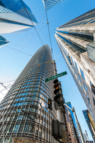 Canvas Print Dramatic and interesting angle of San Francisco's skyscrapers and high-rise offi