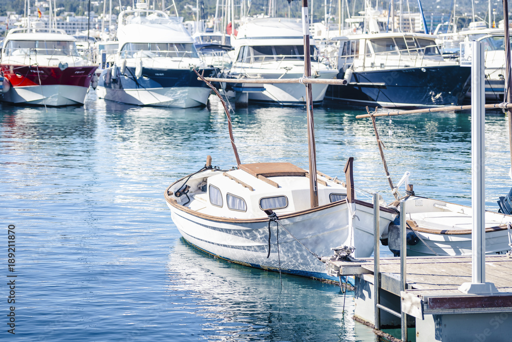 Fototapeta premium Boat at the dock
