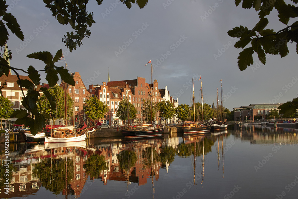 Lübeck, Untertrave im Abendlicht
