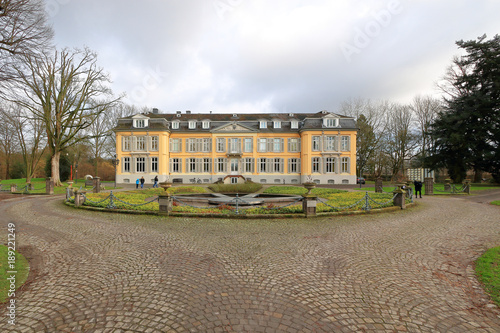 Schloß Morsbroich in Leverkusen photo