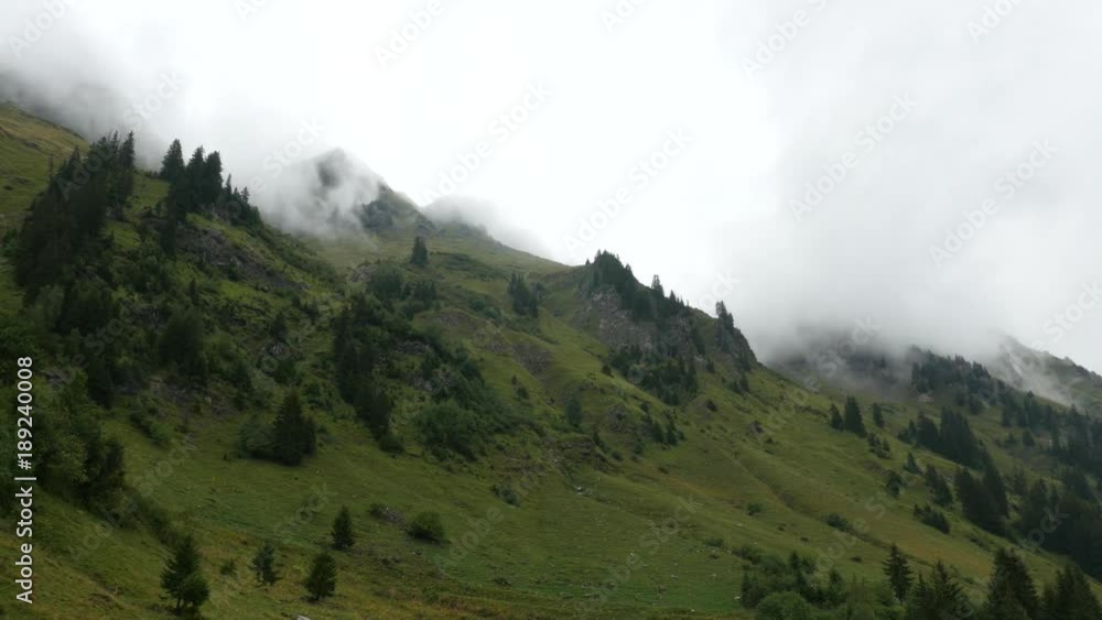 disturbing mists on a rocky slope - brumes inquiétantes sur une pente rocheuse disturbing mists on a rocky slope - brumes inquiétantes sur une pente rocheuse
