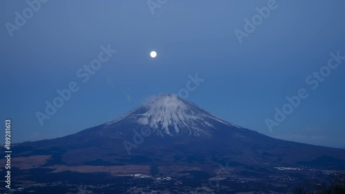 金時山頂上からパール富士TimelapseDF photo