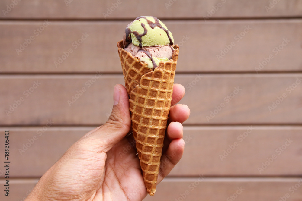 ice cream crone chocolate matcha green tea ice cream crone chocolate matcha green tea