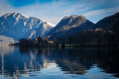 Fototapeta Naklejka Na Ścianę i Meble -  a warm winterday in Upper Austria, on a lake