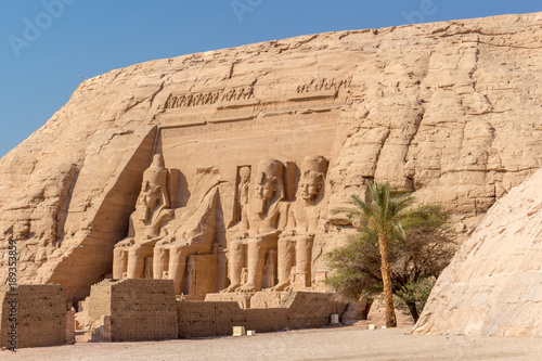 abu simbel