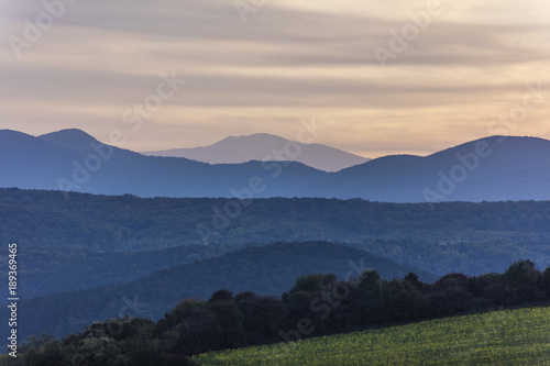 Fototapeta Naklejka Na Ścianę i Meble -  sunset hills landscape 
