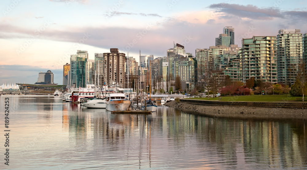 Naklejka premium Condos Near the Ocean