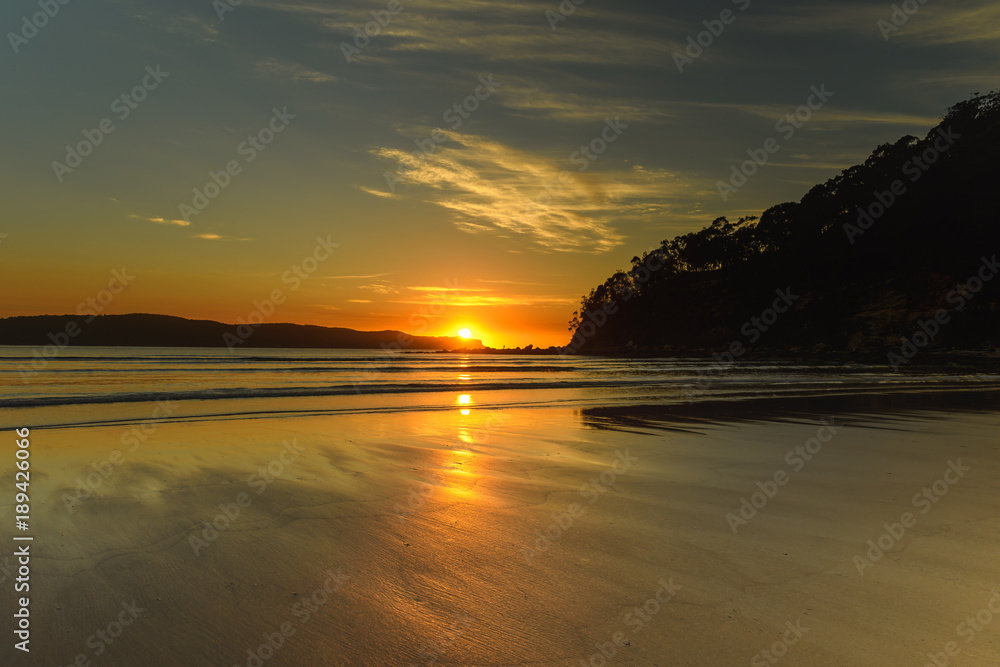 Fototapeta premium Sunrise Seascape