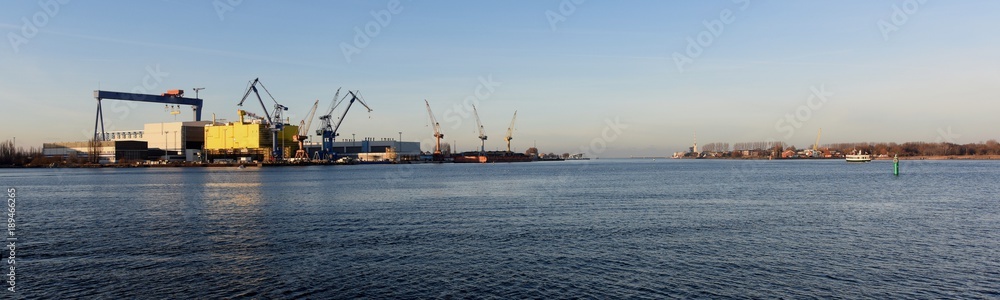 Werftgelände Rostock Warnemünde