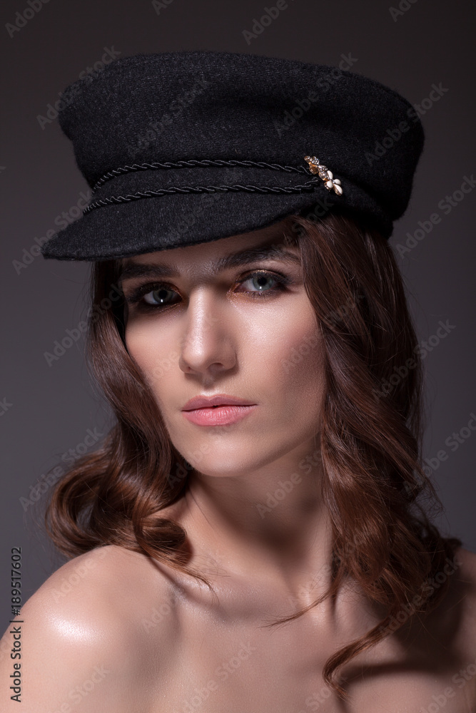 Portrait of a beautiful woman with a beautiful make-up Portrait of a beautiful woman with a beautiful make-up