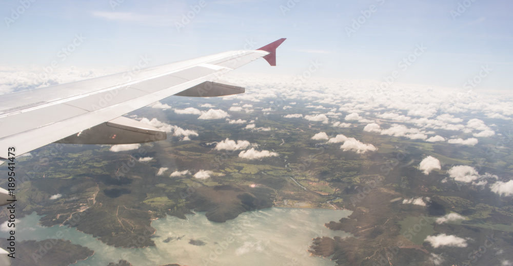 Obraz premium Brazil lake during flight