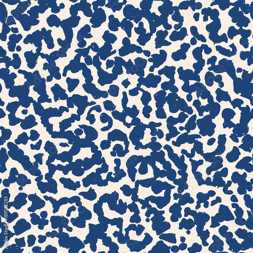 Leopard vector seamless pattern. 