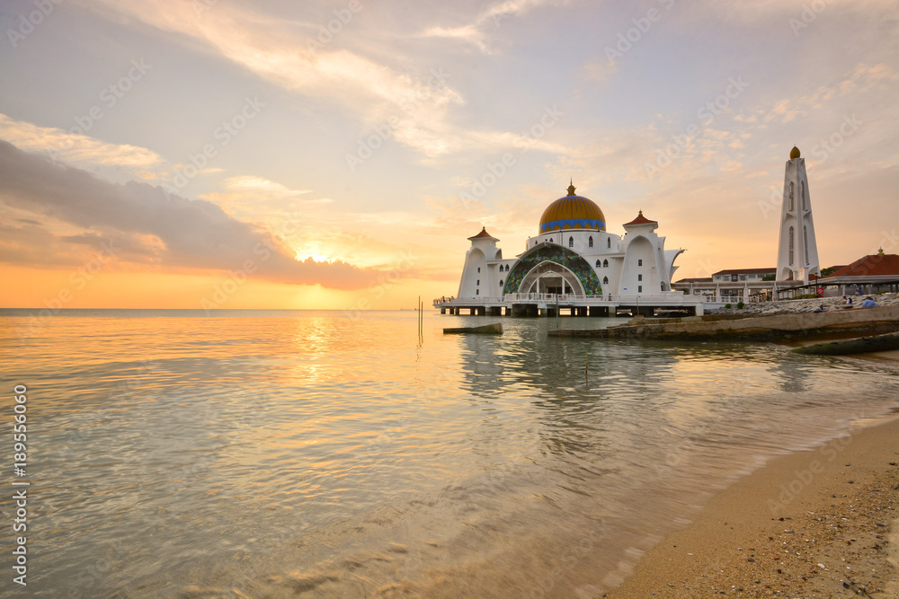 Beautiful sunset scenery over the Malacca Straits Mosque, located at Malacca, Malaysia.