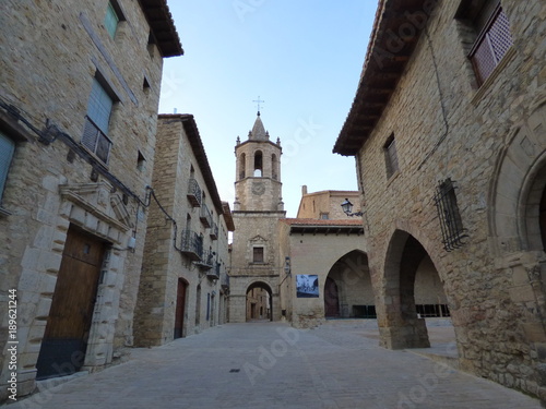 Fototapeta Naklejka Na Ścianę i Meble -  Cantavieja, pueblo de Teruel en la comunidad autónoma de Aragón (España) comprende Casas de San Juan, Solana, Umbría y Vega