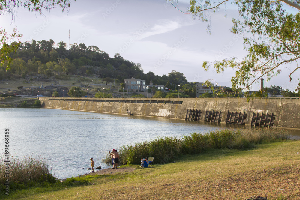 Fototapeta premium dique tandil