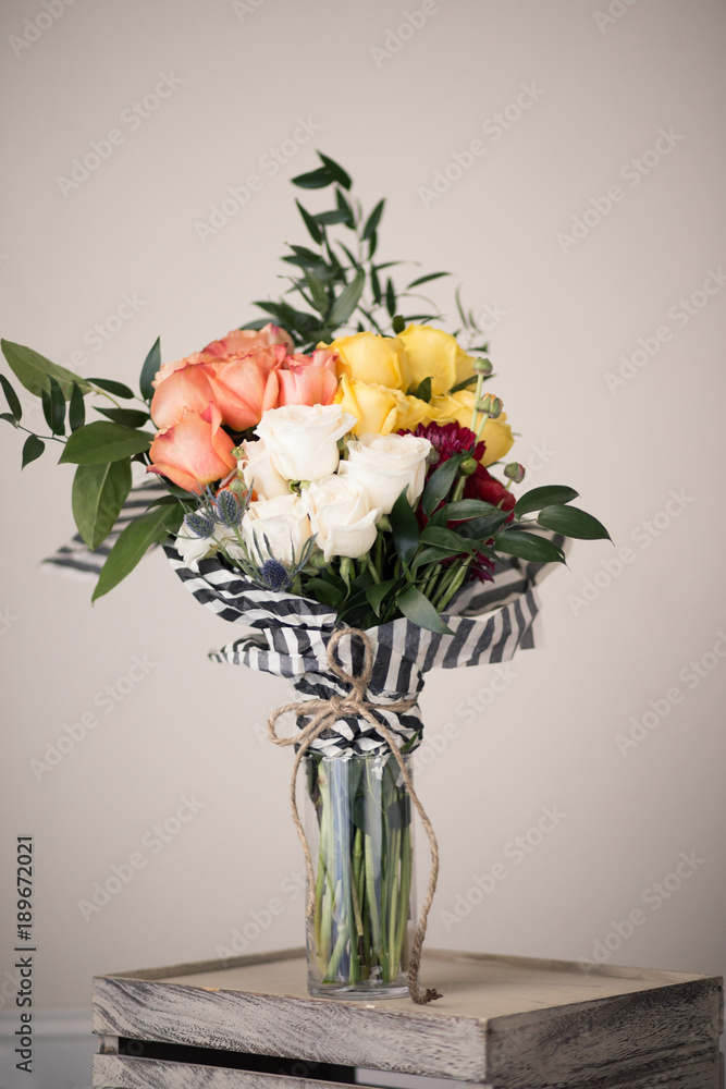 Obraz premium Spring Rose Bouquet