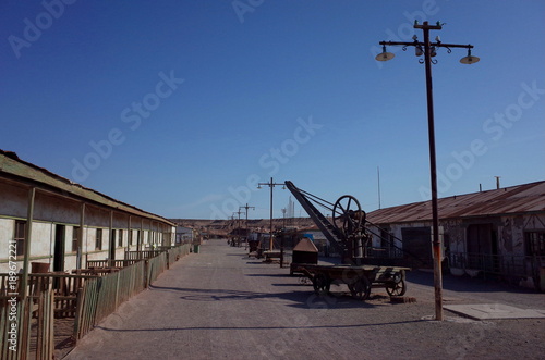 Obraz na plátne An eerie street in the abandoned Humberstone saltpeter works