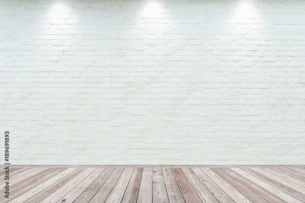 Fototapeta premium Izbowy wewnętrzny rocznik z białym ściana z cegieł i drewnianą podłoga