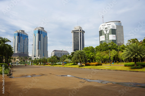 Индонезия. Джакарта. Архитектура города вокруг Национального монумента © galina_savina