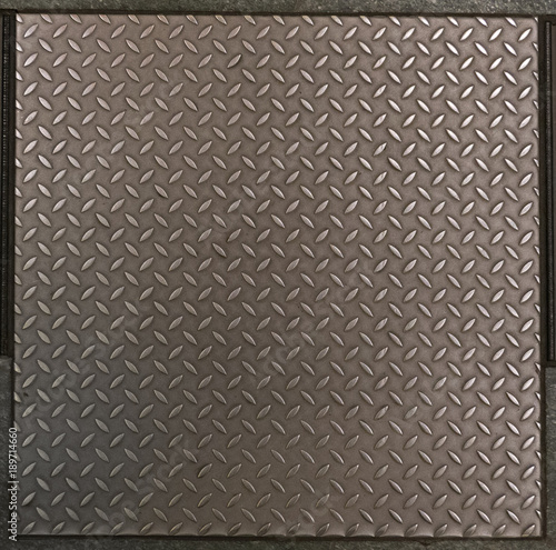 metal floor plate