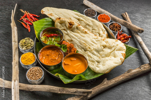 一般的なインドカレー Typical Indian curry set