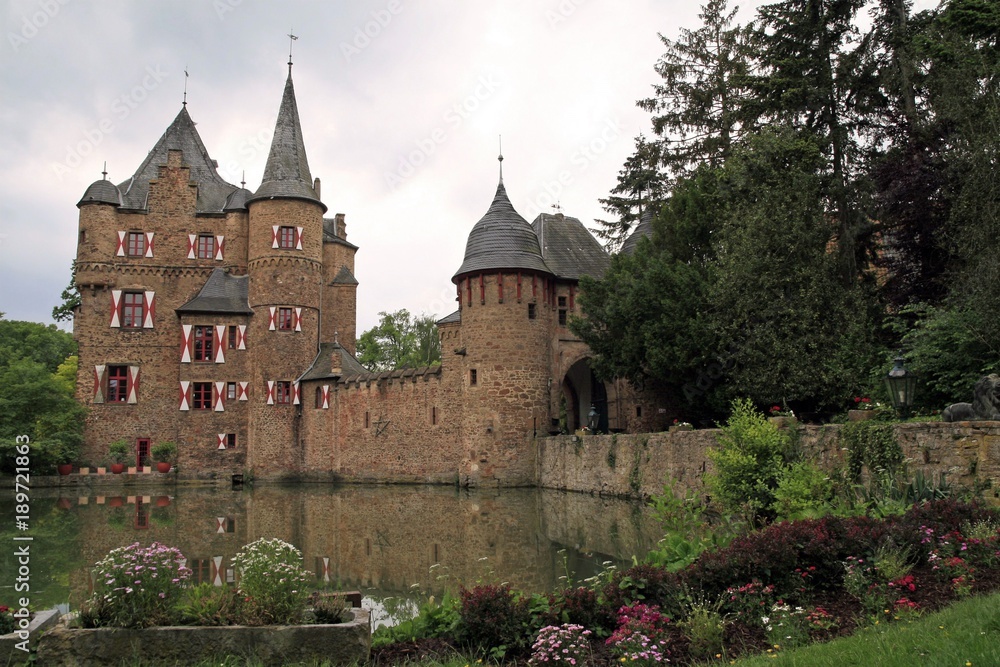 mittelalterliche Burg Satzvey, Eifel, Rheinland, Deutschland, Europa

