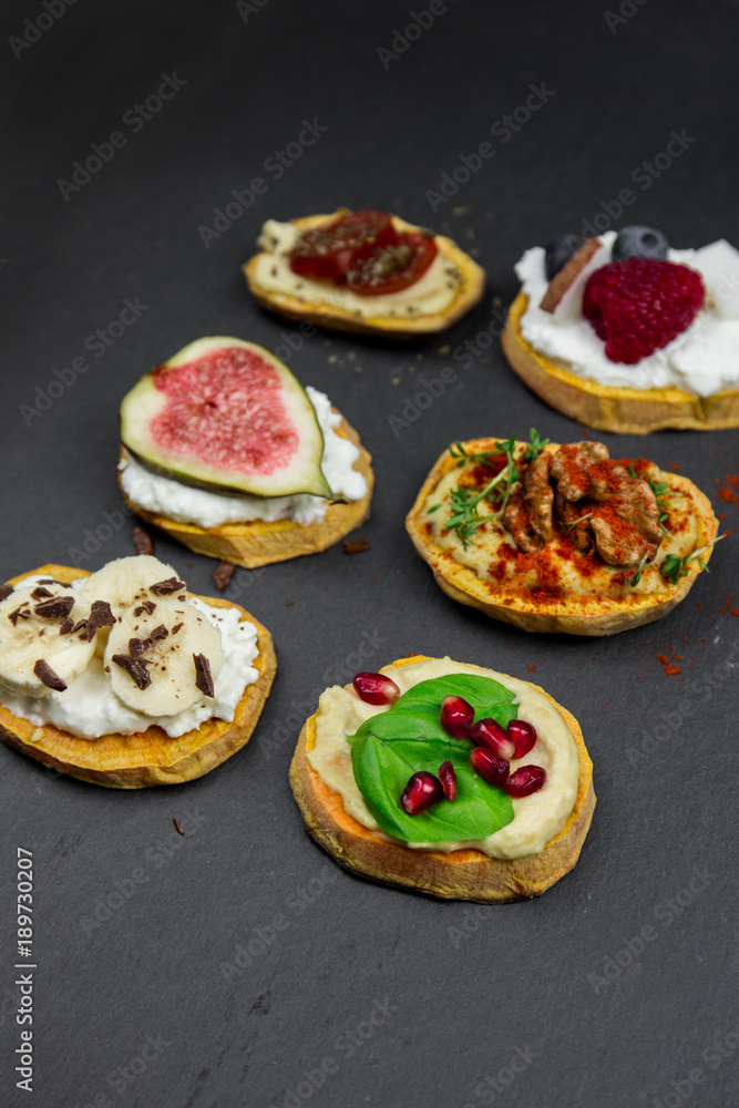 Süße und herzhafte Süßkartoffeltoasts
Süße und herzhafte Süßkartoffeltoasts