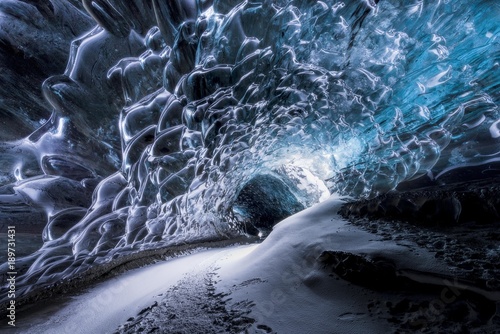 Murais de parede Ice cave in Iceland