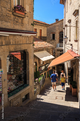 Fototapeta Naklejka Na Ścianę i Meble -  Beautiful little streets of San Marino on a hot summer day.