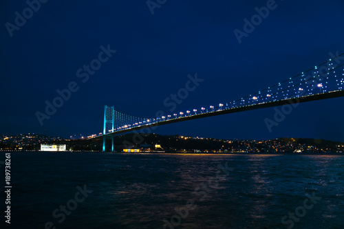 Bosphorus Bridge © stdemiriz