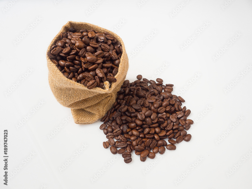 Obraz premium coffee on white background