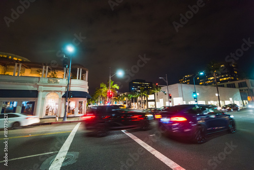 Traffic on Rodeo Drive at night © Gabriele Maltinti