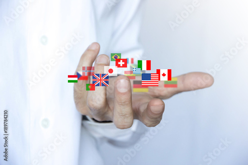 Bild auf Leinwand mondo, bandiere, lingue, poliglotta