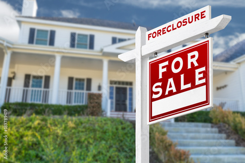 Right Facing Foreclosure Fo...