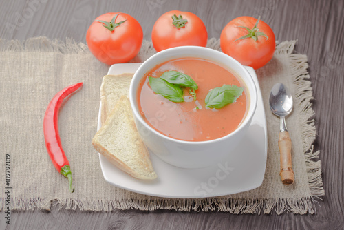 Vegetarian Tomato Soup,tomato diet soup,traditional Polish soup made from tomatoes,cream soup tomato