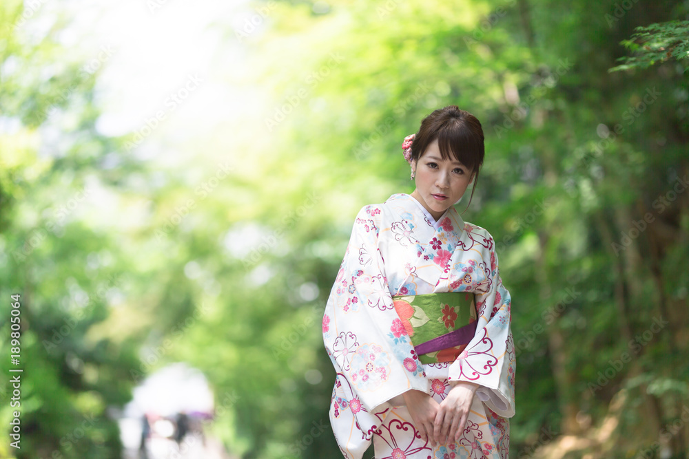 着物・女性 着物・女性