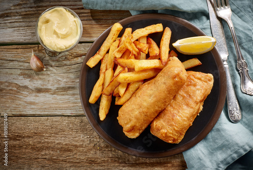 plate of fish and chips