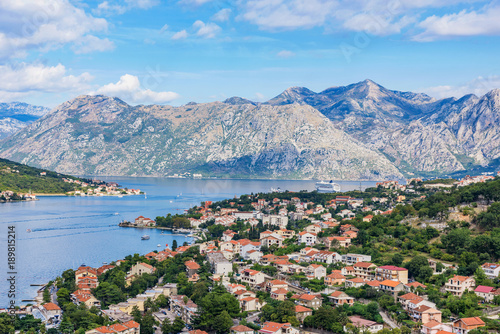Fototapeta Naklejka Na Ścianę i Meble -  Scenic view of Kotor